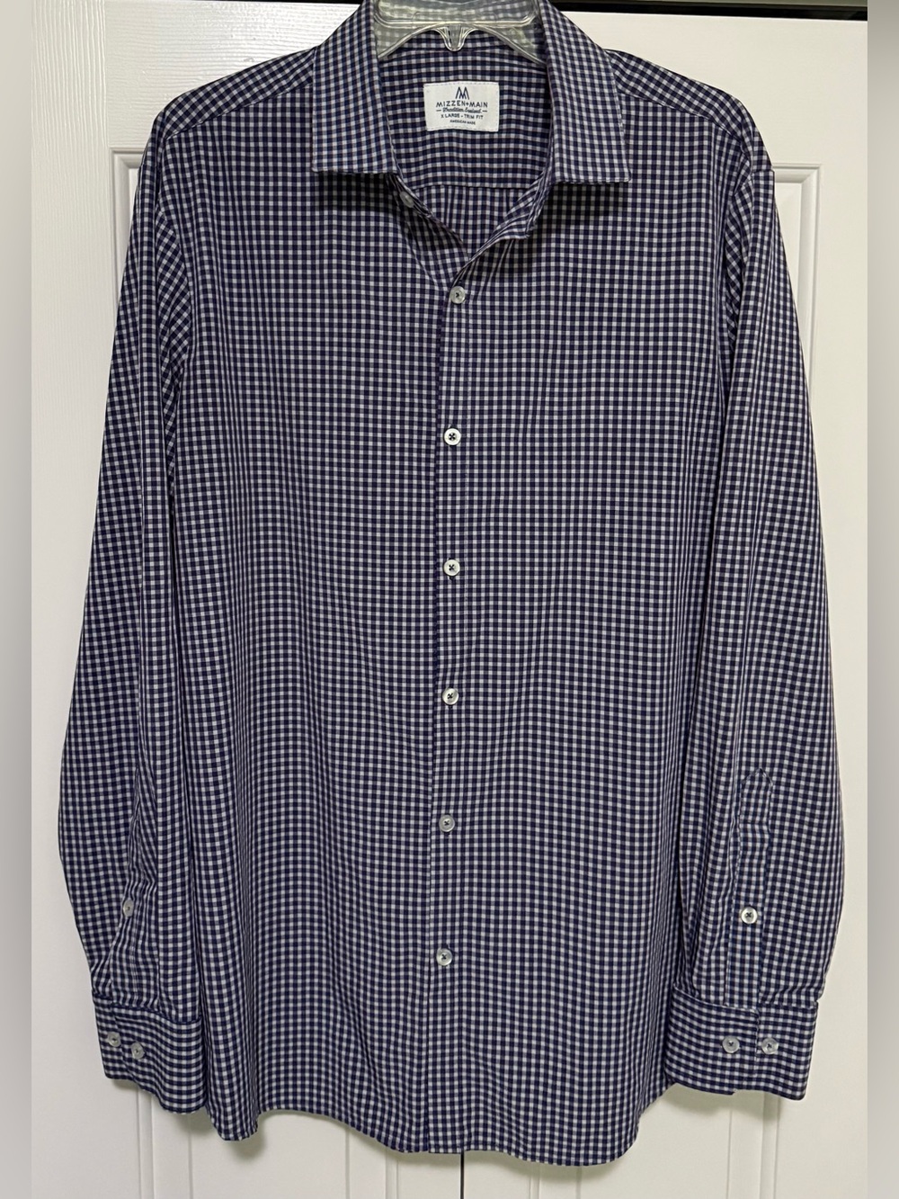 Mizzen + Main Men’s XL Trim Fit Red White Blue Plaid Button Up Shirt